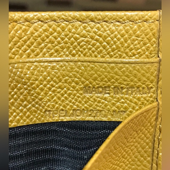 BURBERRY Leather Card Holder π§‘ππ₯ - Picture 6 of 17